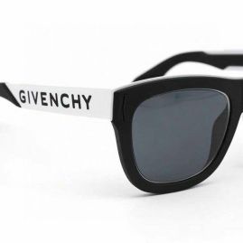 Picture of Givenchy Sunglasses _SKUfw46806157fw